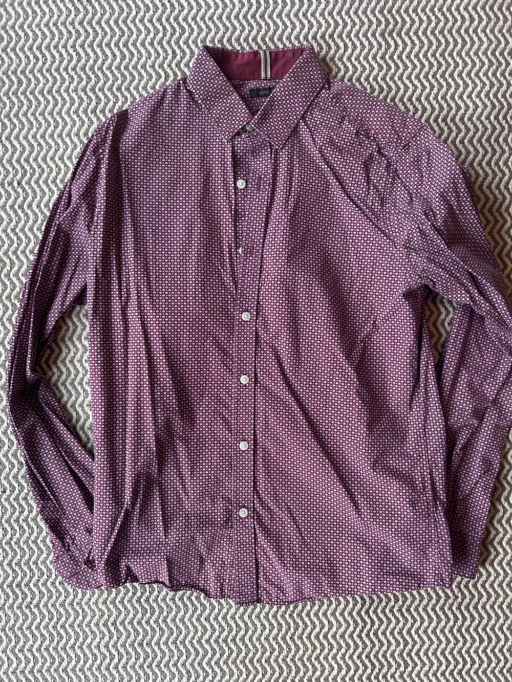 RW&CO. Men's Burgundy Patterned Dress Shirt
